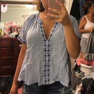 SUPER CUTE LUCKY BRAND BLOUSE!!